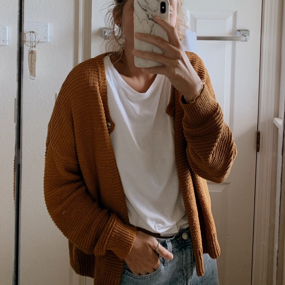 Madewell Cropped Button-Front Cardigan in Rust Brown